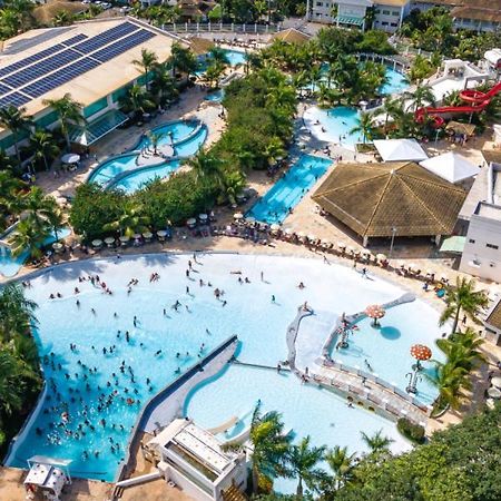L'Acqua Diroma Oficial - Parque Com Piscina De Ondas Exclusiva Caldas Novas Zewnętrze zdjęcie
